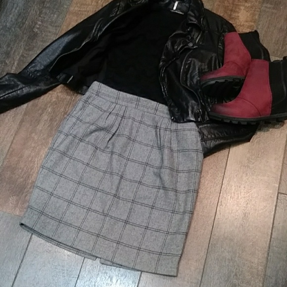 Forever 21 Wool blend skirt - Picture 3 of 8